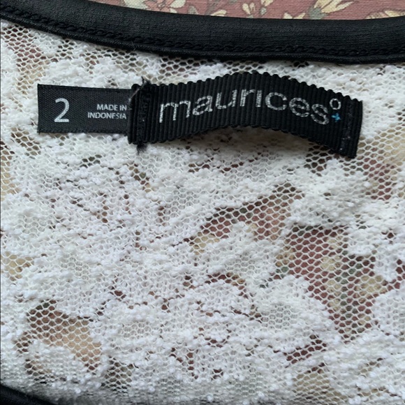Maurice’s Ivory Lace Pullover Tunic Top Shirt Woman’s Curvy Plus Size 2X - Picture 4 of 7